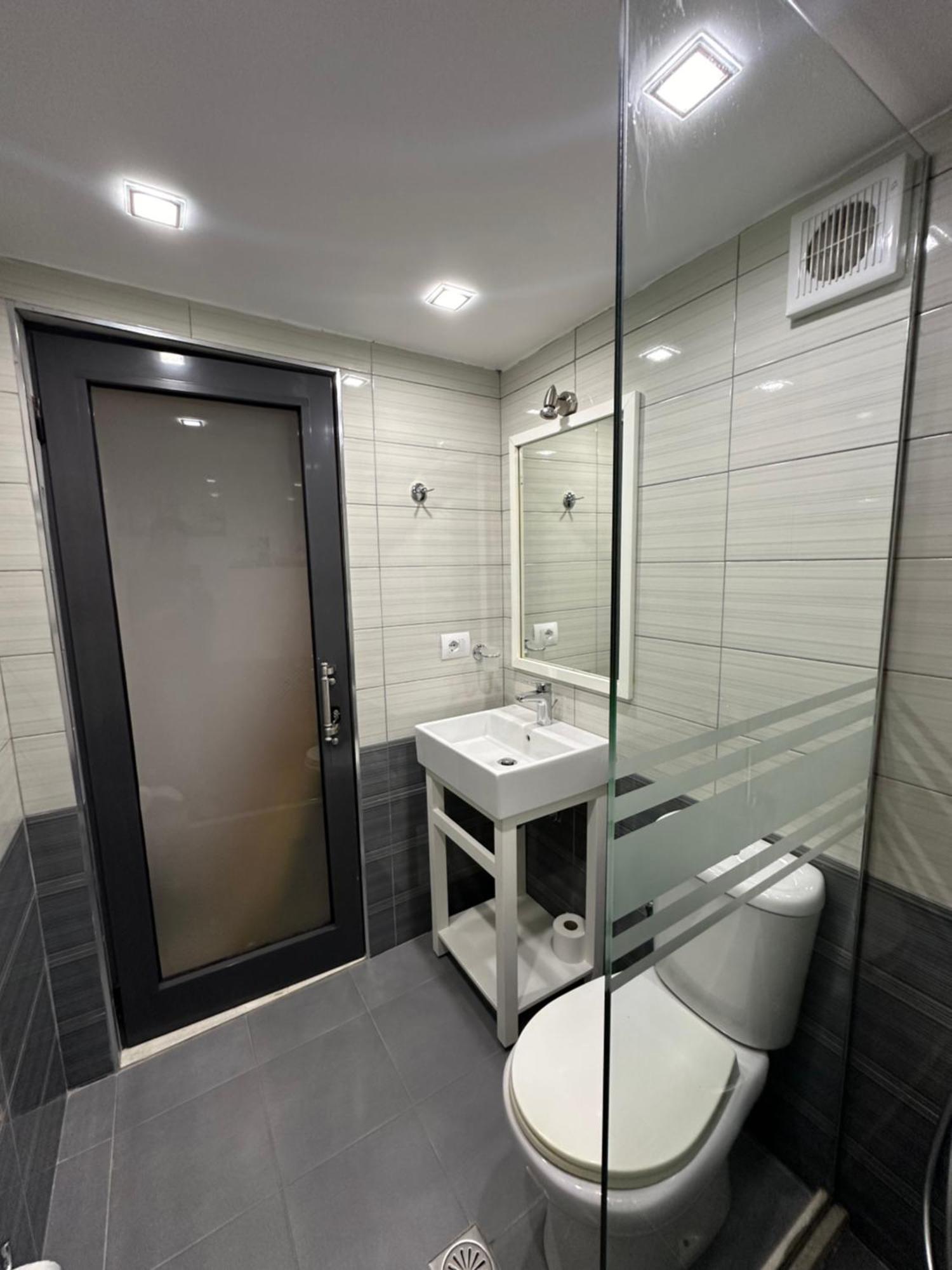 Luxy Coral Aparts Appartement Sarandë Buitenkant foto